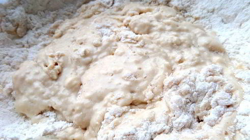 мини-пирожки с капустой, сельдереем, шпинатом и сыром