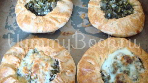 открытые пирожки с щавелем