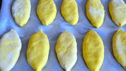 пирожки духовые с тунцом