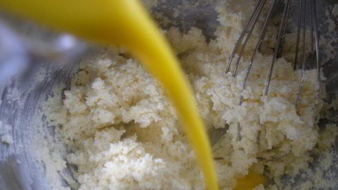 пирожки из творожного теста с двумя видами начинок