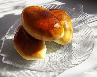 Пирожки с изюмом