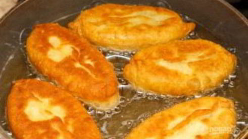 пирожки с луком и яйцами