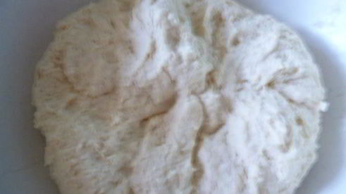 пирожки с вкусом пиццы из ленивого дрожжевого теста