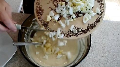 пирожки с зеленым луком и яйцом