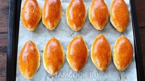 сдобные пирожки с яблоками в духовке