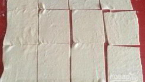 слоеные пирожки с фаршем и овощами