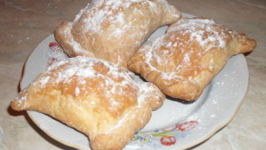 Рецепт слоеные пирожки с яблоками