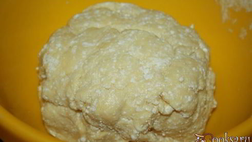 творожные пирожки с рубленой курицей