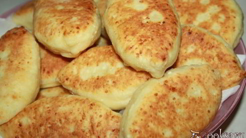 творожные пирожки с рубленой курицей