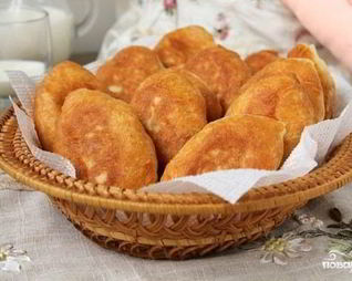 Воздушные пирожки на сковороде