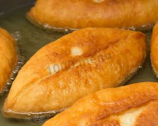 Жареные пирожки на воде