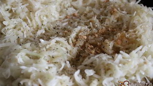 жареные пирожки с капустой