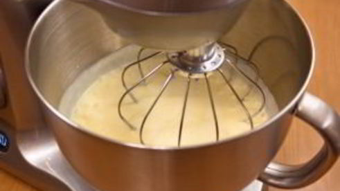 бисквитное пирожное с апельсиновым суфле