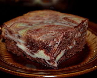 Брауни Красный бархат с прослойкой