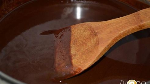 брауни на темном пиве с малиной