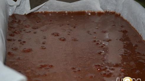 брауни на темном пиве с малиной