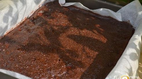 брауни на темном пиве с малиной