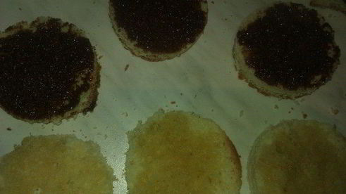 пирожное бисквитное фруктово-шоколадное