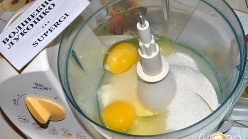 пирожное из корня сельдерея с творожным кремом