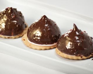 Пирожное Малиновые облака