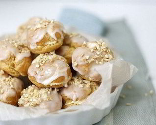 Пирожное Орешек с кремом