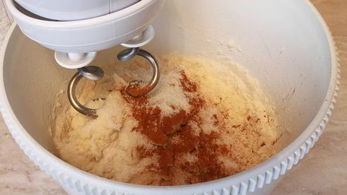 пирожное с вареной сгущенкой