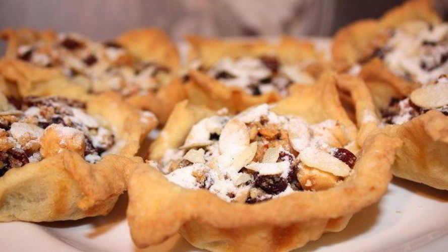 Рецепт пирожные с клюквой и орехами