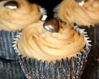 Шоколадно-кофейные пирожные с кремом Бейлис