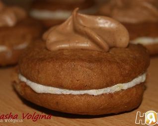 Шоколадные пирожные с кремом