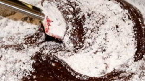 шоколадные пирожные