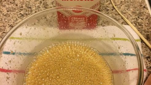 слоеное медовое пирожное