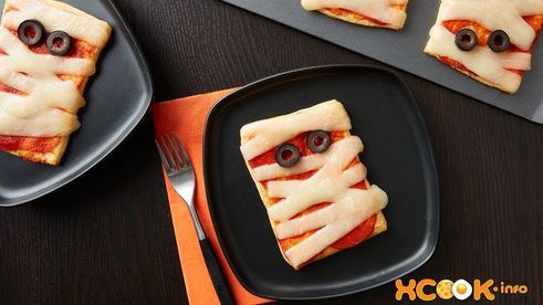 мини-пицца из слоеного теста