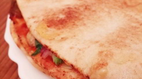 многослойная экспресс-пицца на сковороде