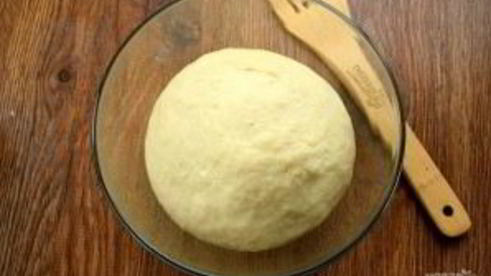 пицца домашняя с колбасой