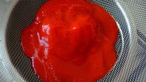 пицца из ржаного тестаохотничьяс лисичками и колбасками