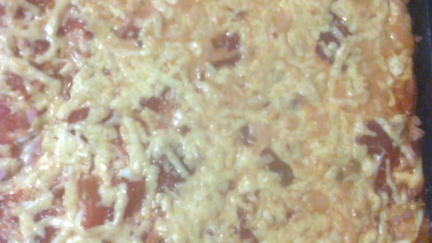 Рецепт пицца из слоеного теста с лечо