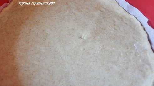 пицца из цельнозерновой муки с беконом