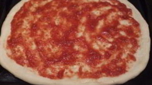 пицца с домашним сыром