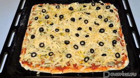 пицца с куриным фаршем