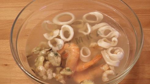 пицца с морепродуктами в духовке