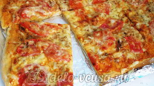 пицца с тунцом