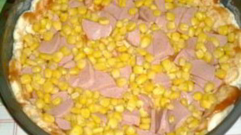 пицца с вешенками и кукурузой