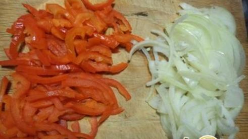 пицца с ветчиной и болгарским перцем