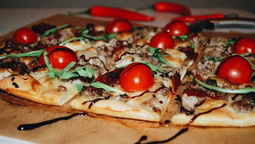 Рецепт пицца с вялеными помидорами