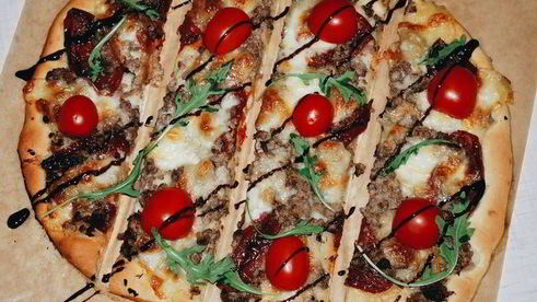 пицца с вялеными помидорами