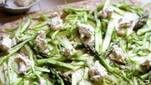 пицца со спаржей