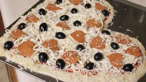 пицца в форме сердца