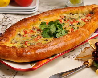 Турецкая пицца Пайд