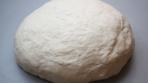 закрытая пицца кальцоне с овощами