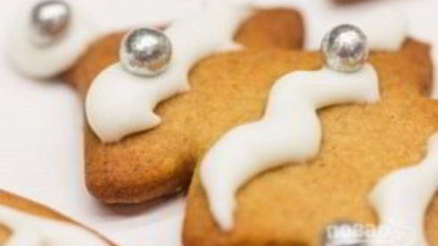 имбирные новогодние пряники с глазурью